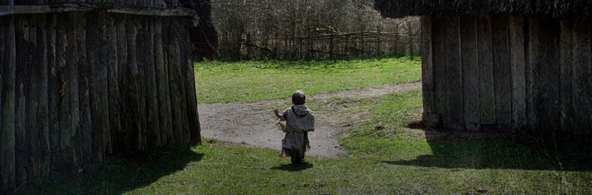 Aragorn running through the village.